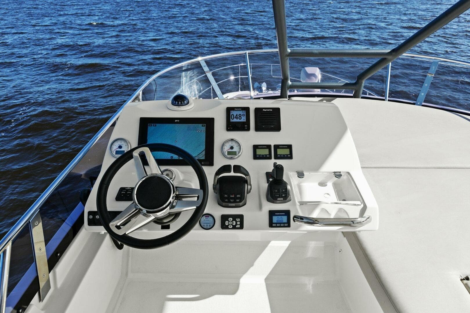 2022 Prestige 460 Flybridge — photo 44