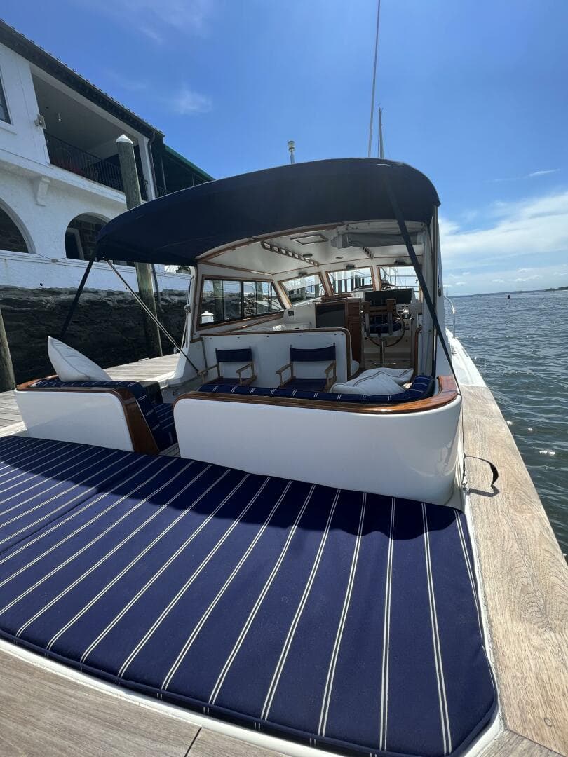 1991 Black Watch 36 Express — photo 6