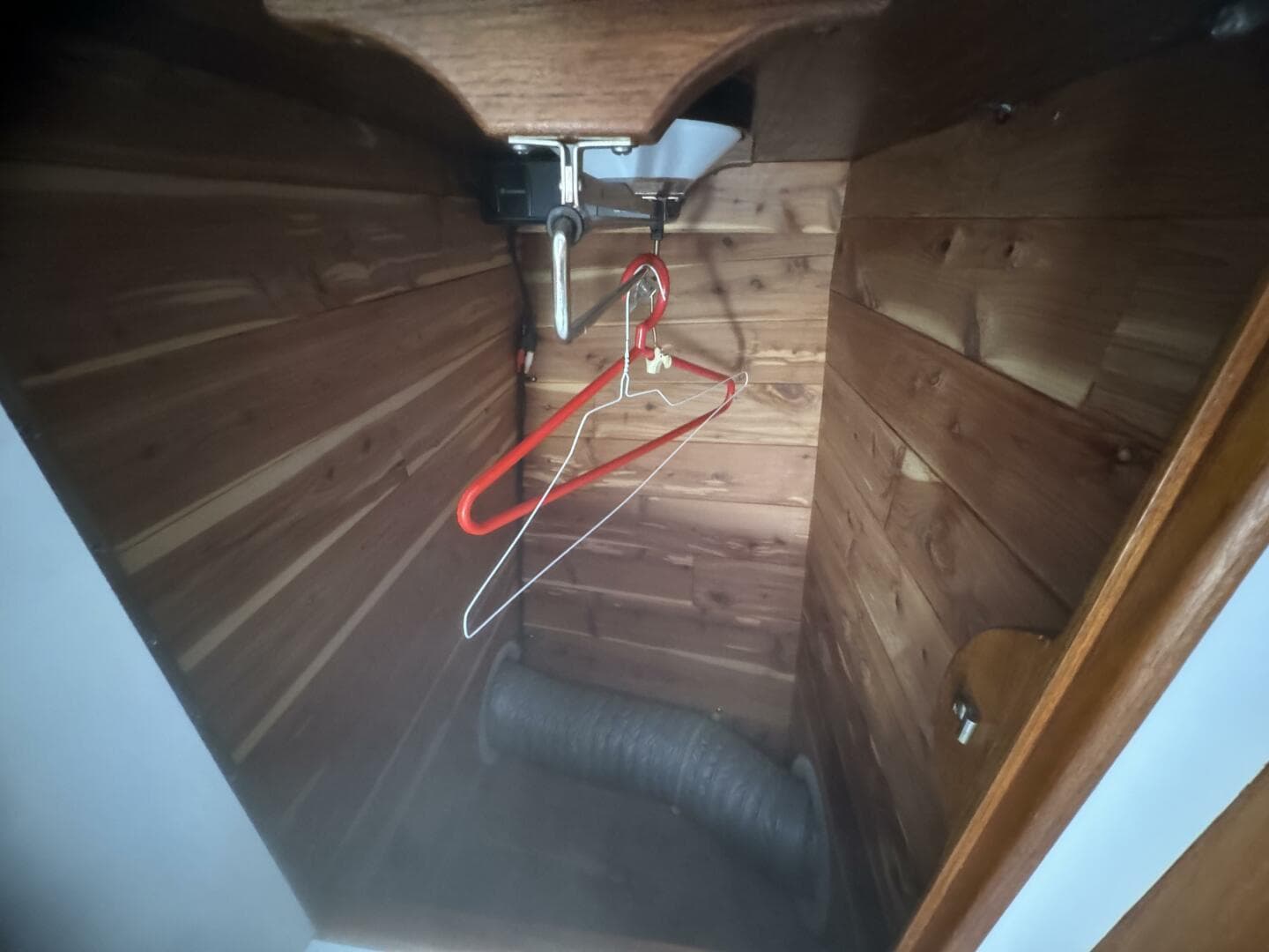 1991 Black Watch 36 Express — photo 17