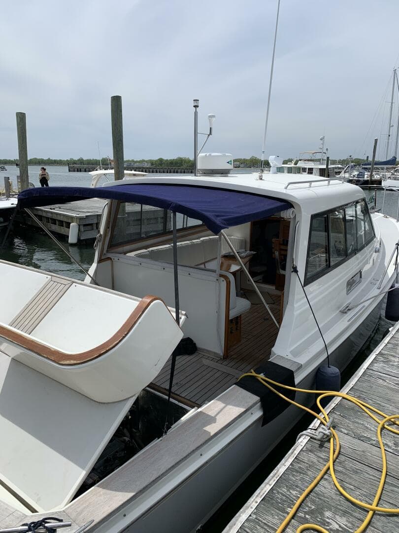 1991 Black Watch 36 Express — photo 12