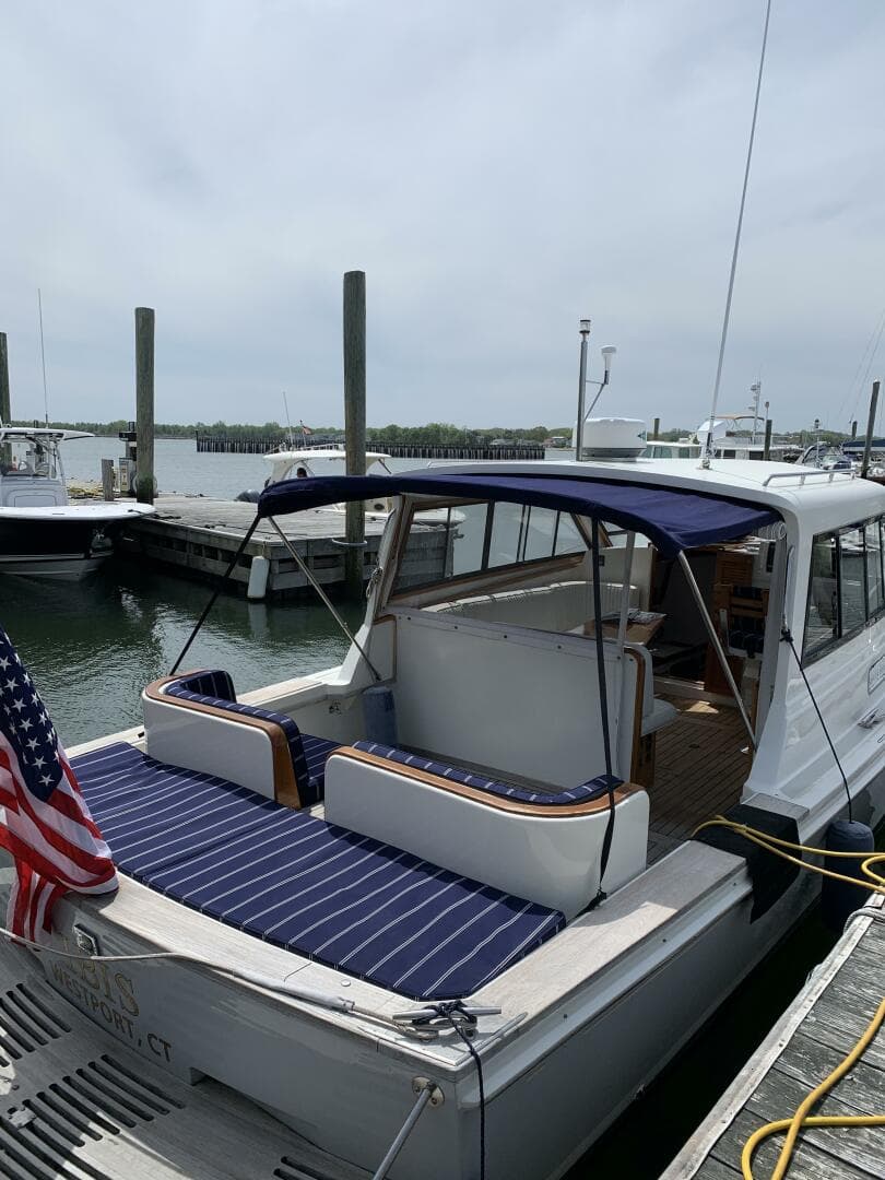 1991 Black Watch 36 Express — photo 11