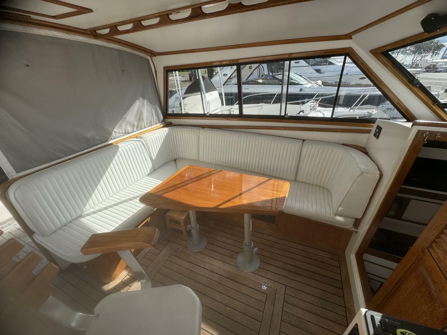 1991 Black Watch 36 Express — photo 29