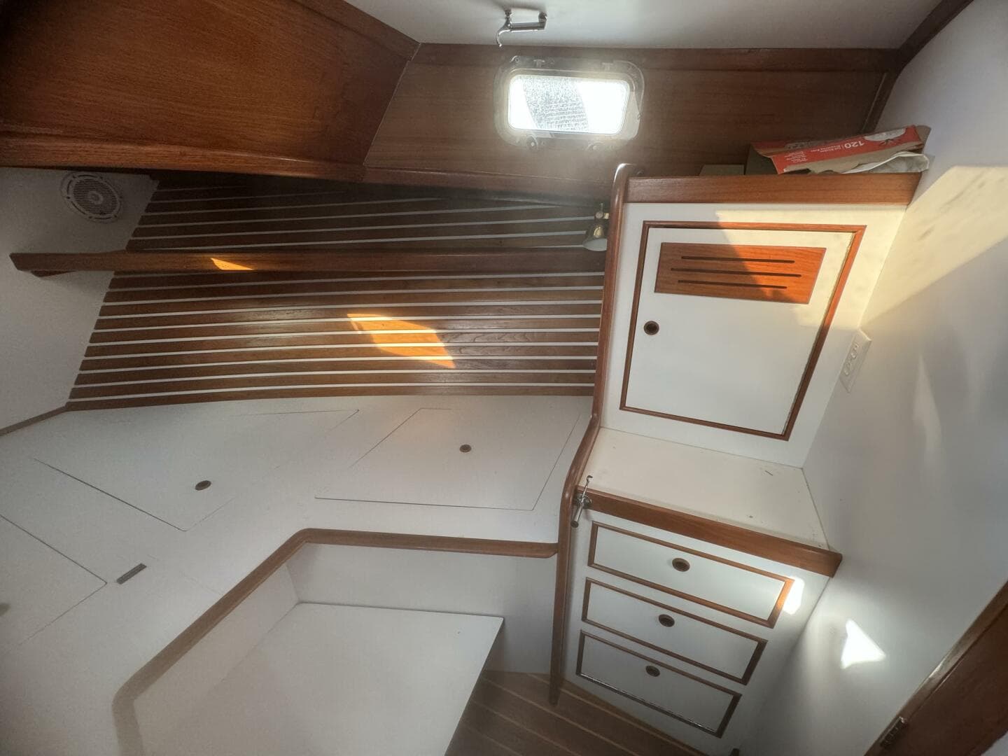 1991 Black Watch 36 Express — photo 20