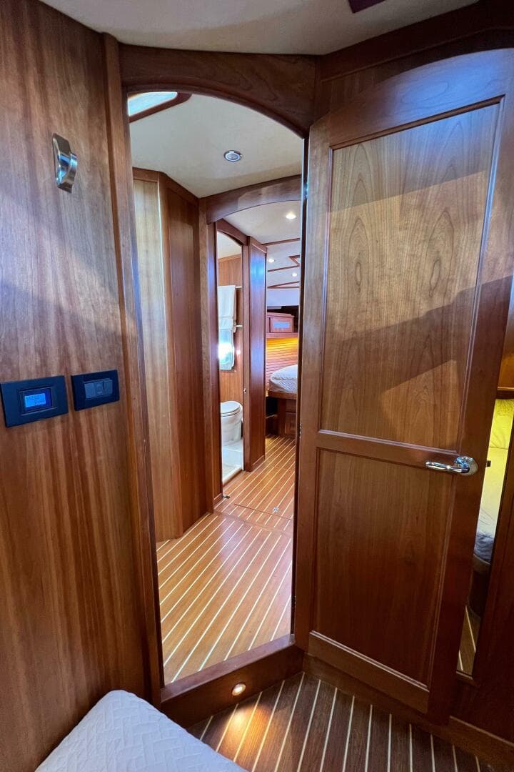 2018 Sabre 45 Salon Express — photo 20