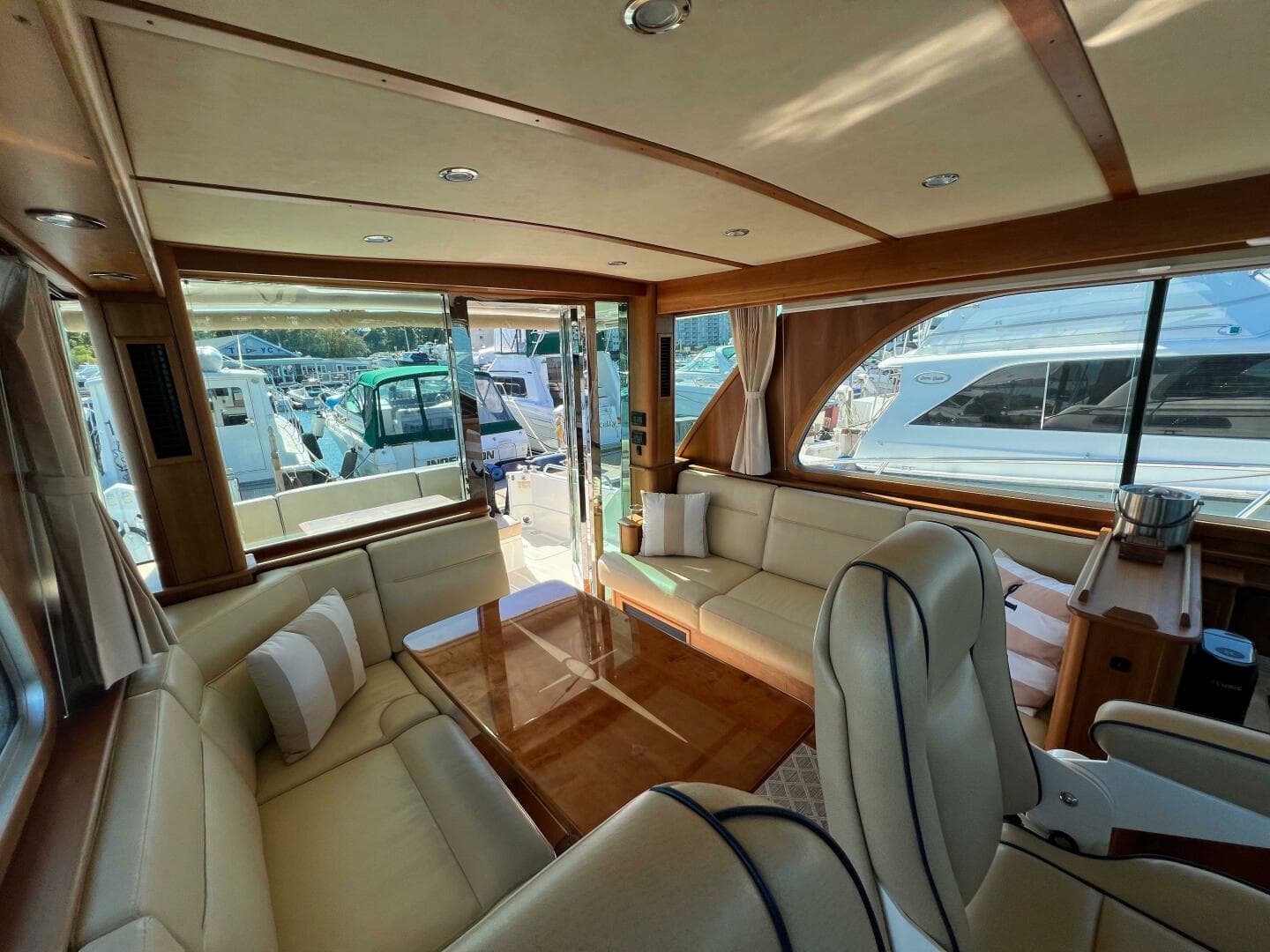 2018 Sabre 45 Salon Express — photo 21