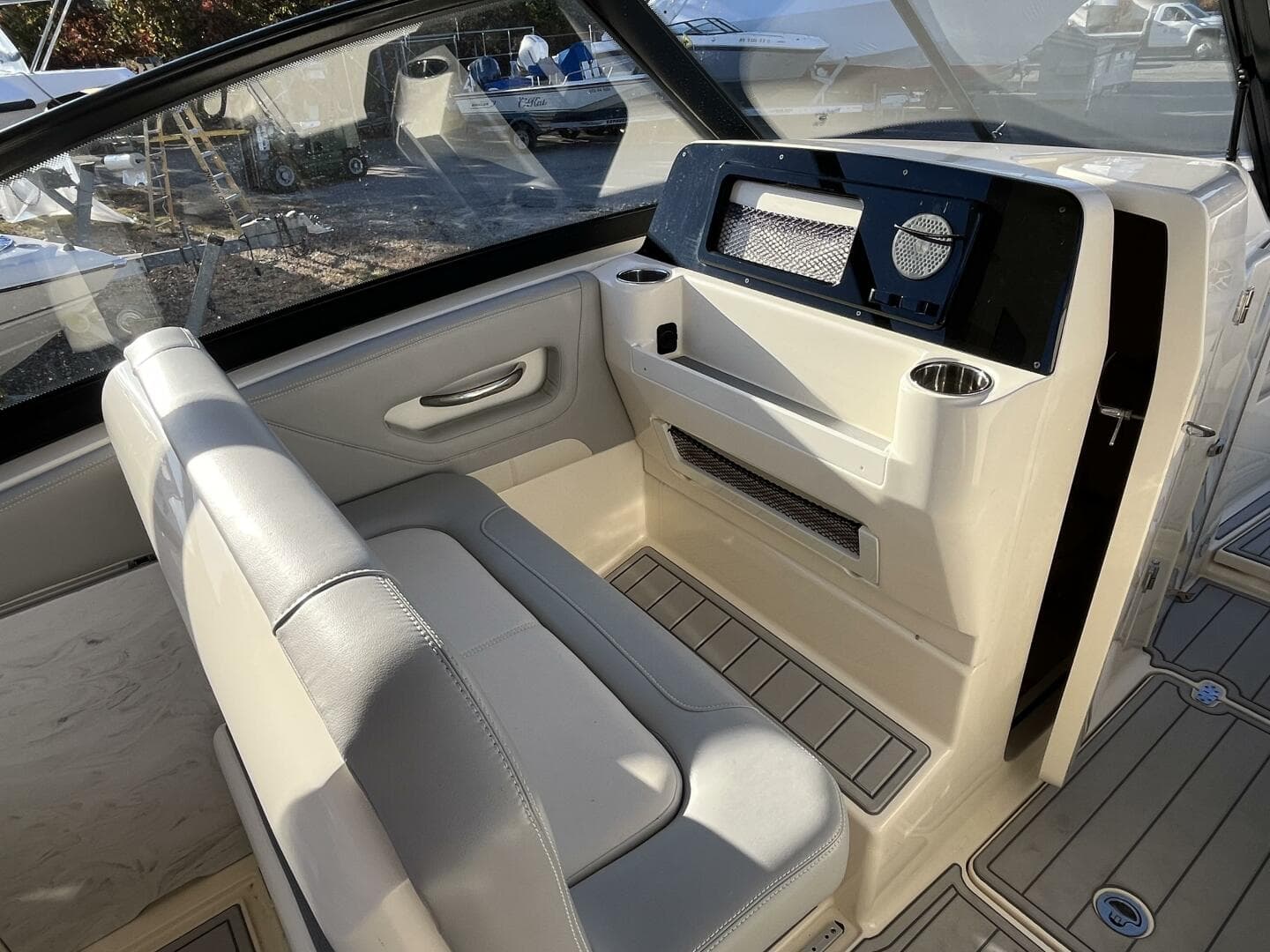 2022 Scout 277 Dorado — photo 23