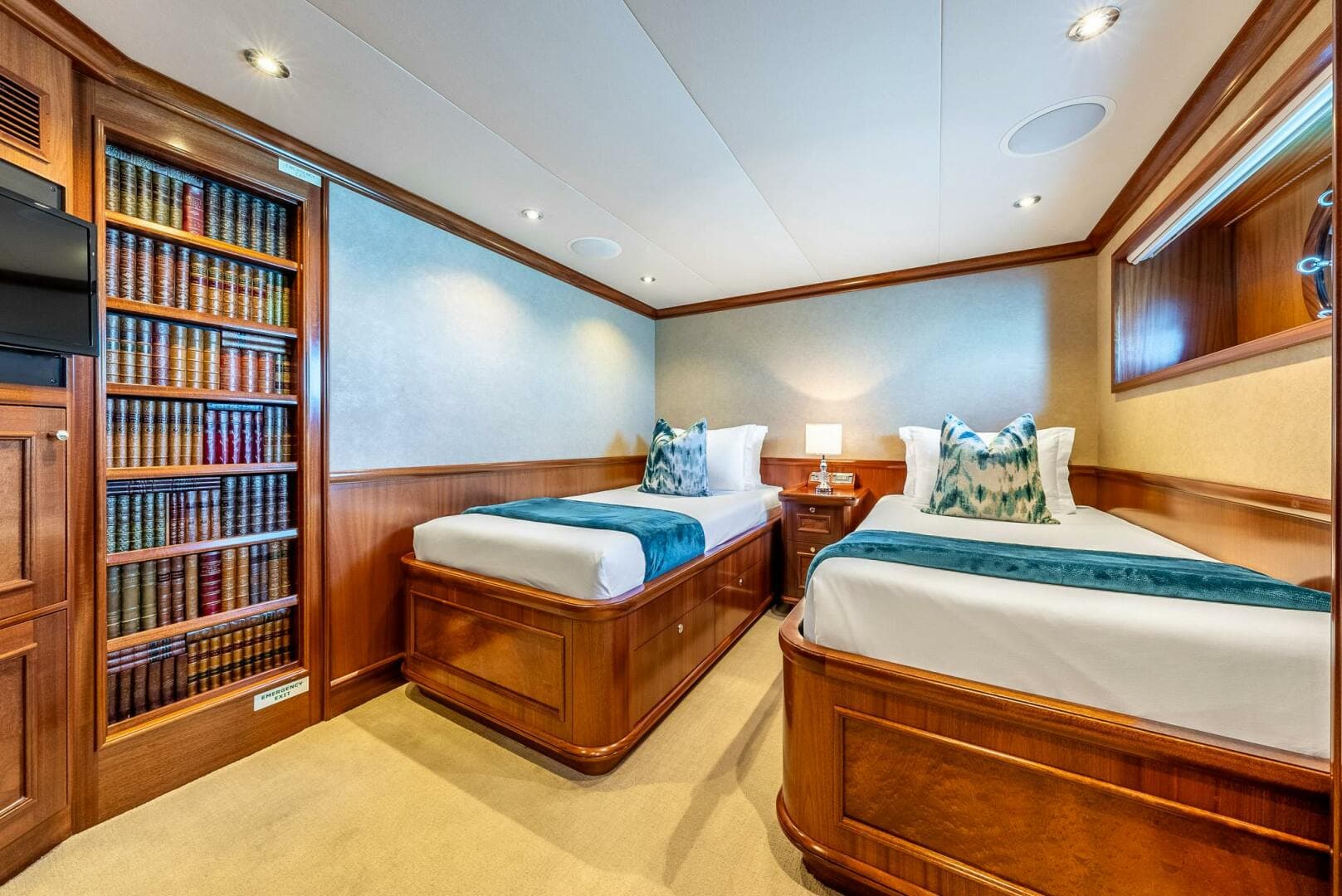 2007 Richmond Yachts Richmond 142 — photo 30