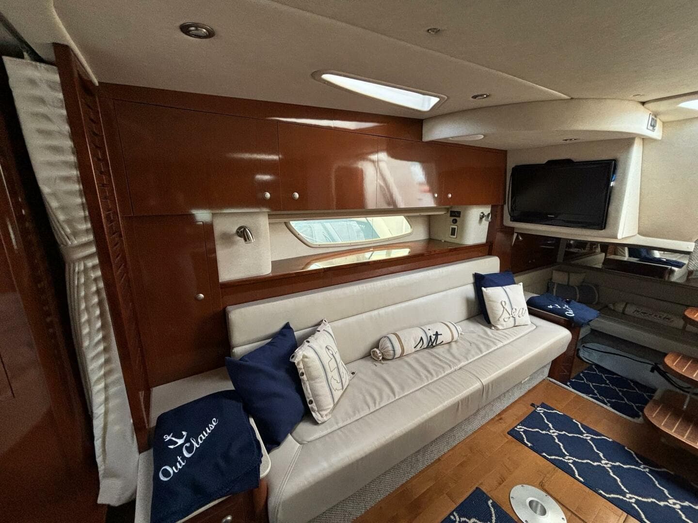 2009 Sea Ray 350 Sundancer — photo 33