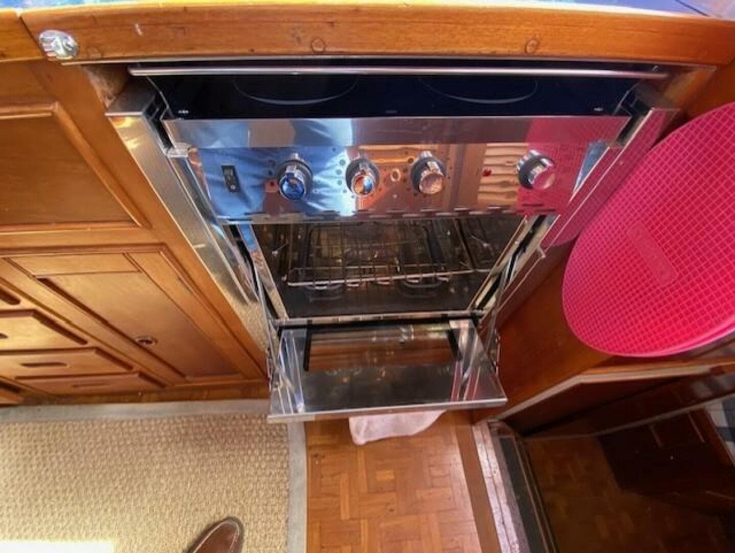 1984 Grand Banks Heritage 42 Cl — photo 40