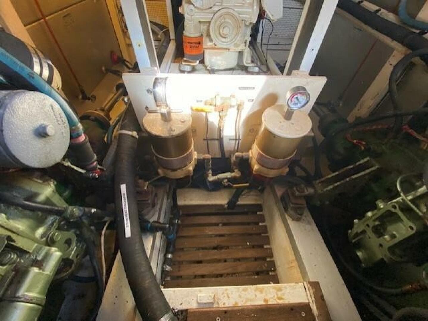 1984 Grand Banks Heritage 42 Cl — photo 59