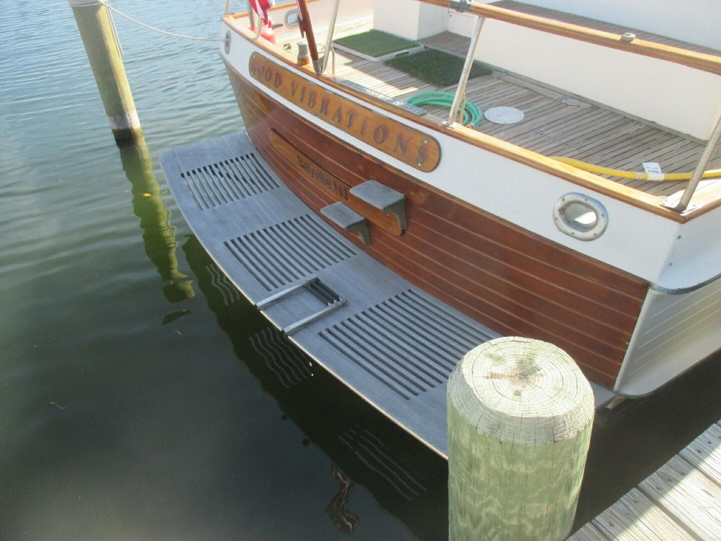 1984 Grand Banks Heritage 42 Cl — photo 6