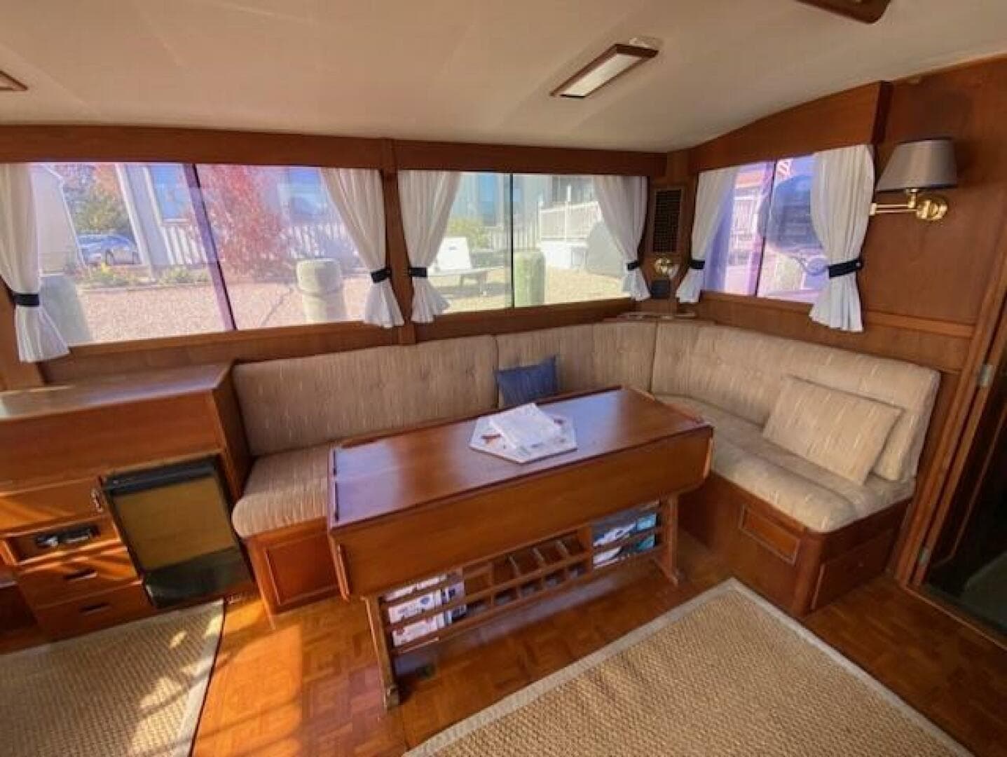1984 Grand Banks Heritage 42 Cl — photo 36