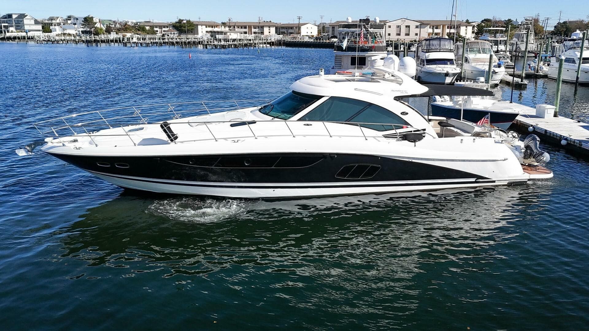 2013 Sea Ray 610 Sundancer — photo 2