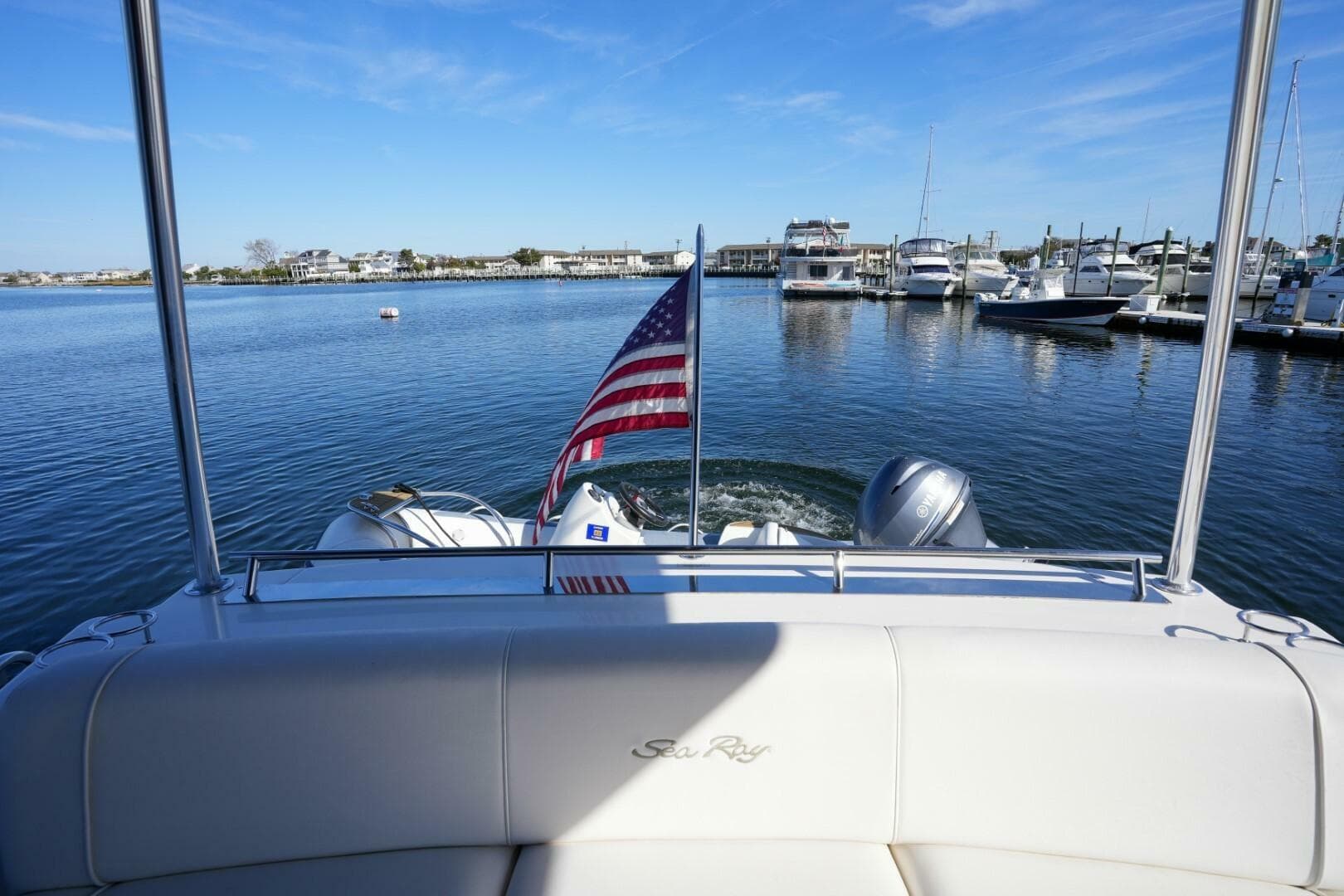 2013 Sea Ray 610 Sundancer — photo 15