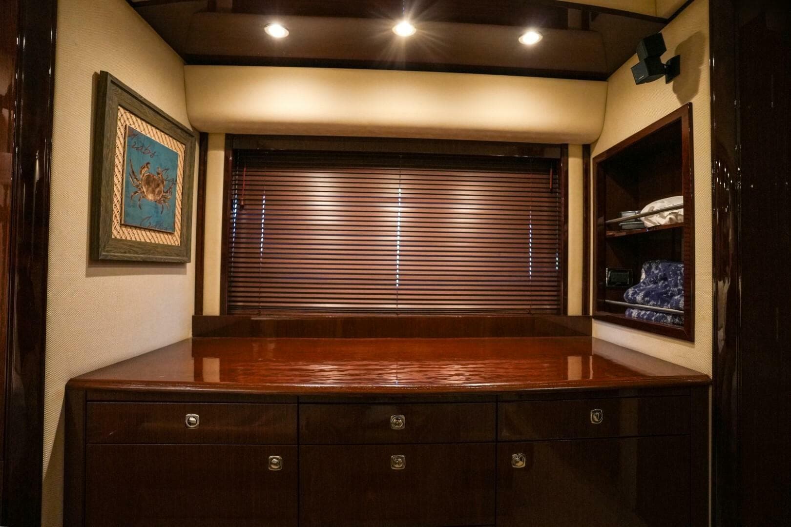 2013 Sea Ray 610 Sundancer — photo 40