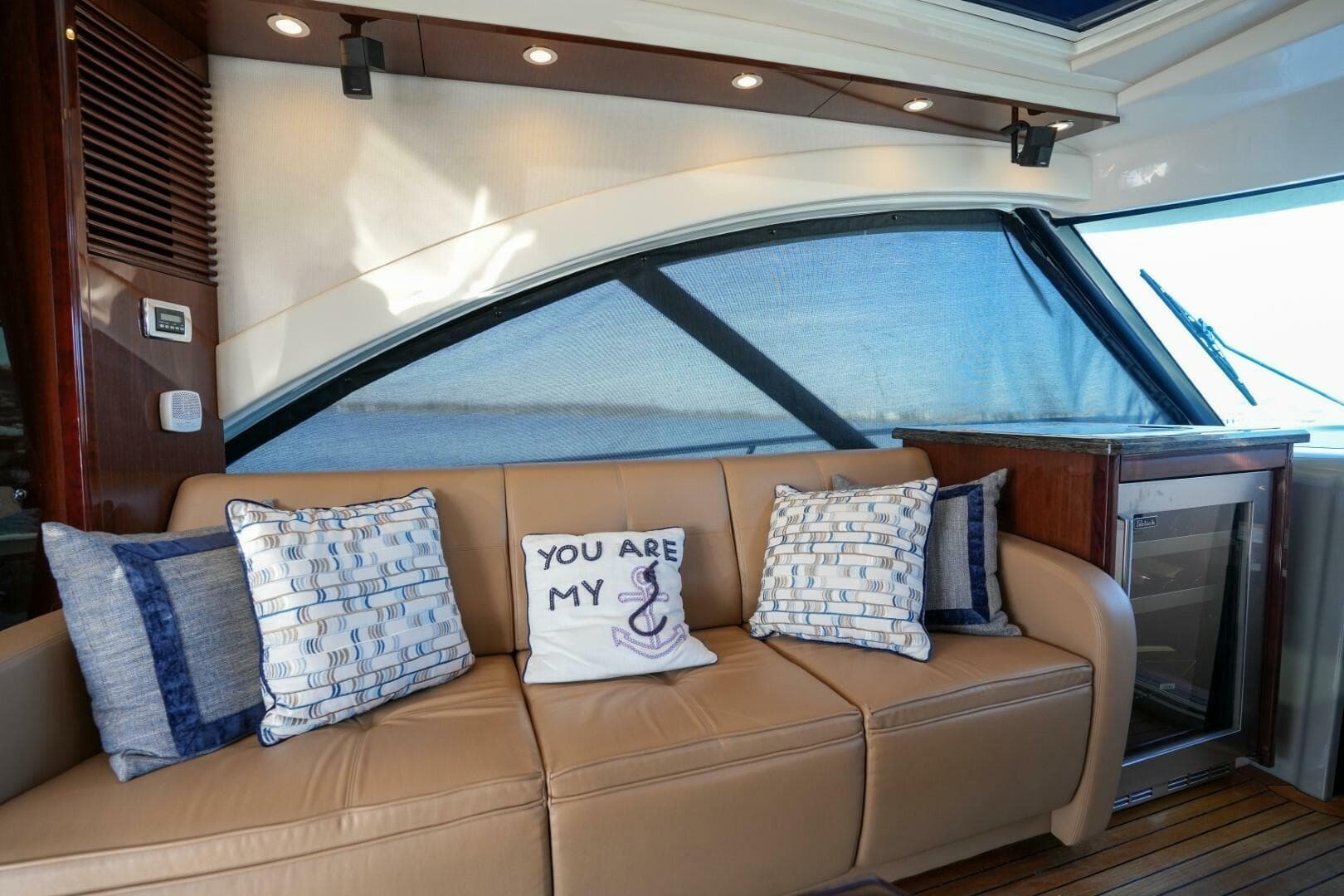 2013 Sea Ray 610 Sundancer — photo 19