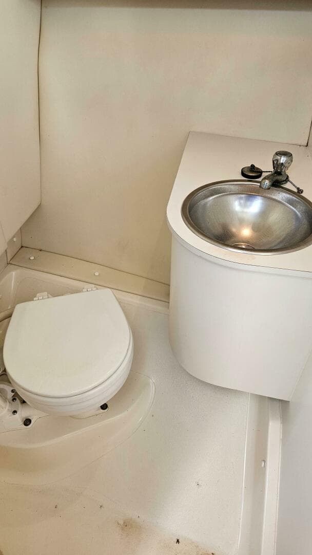 2006 Tiara Yachts 2900 Coronet — photo 22