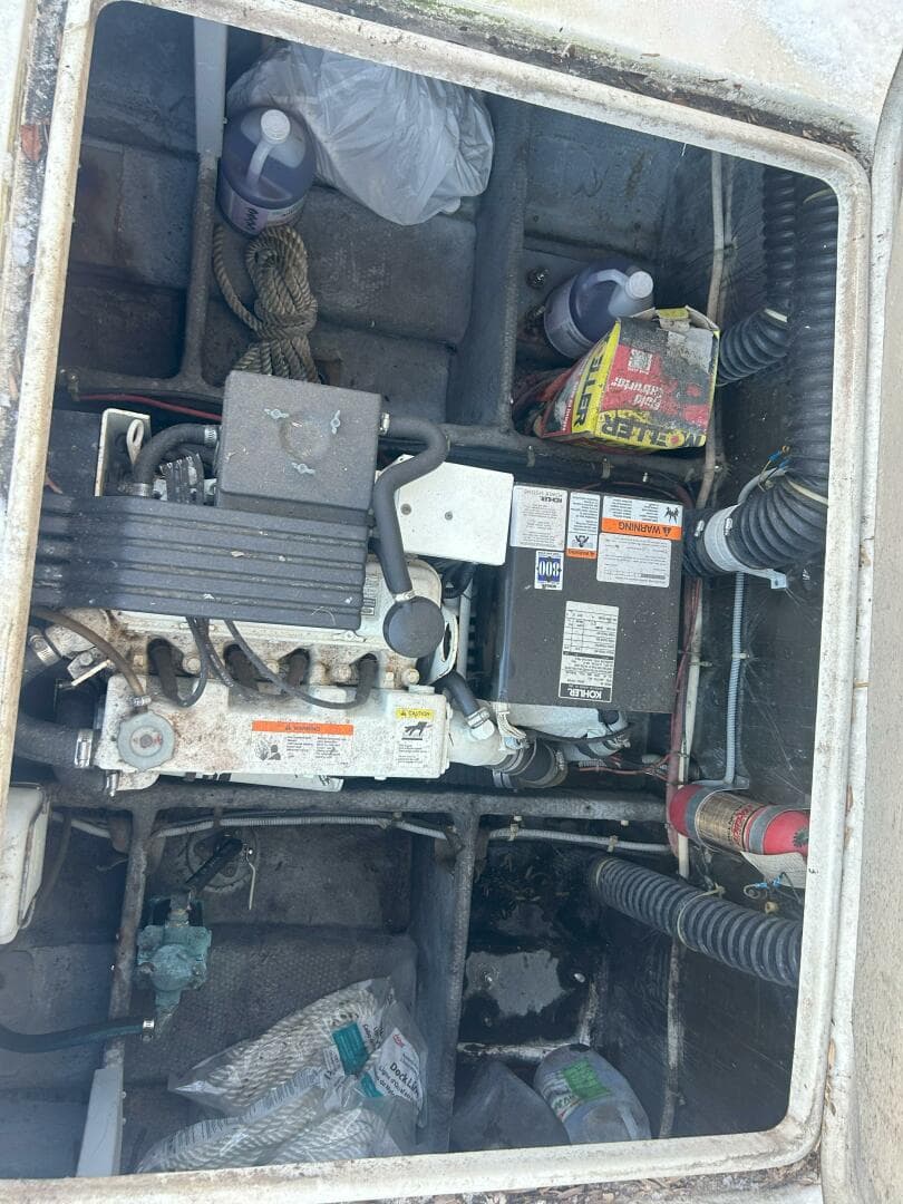 1988 Silverton 40 Convertible — photo 28