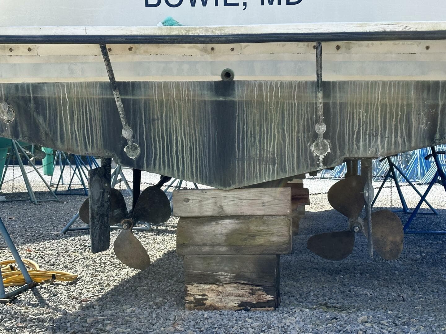 1988 Silverton 40 Convertible — photo 13