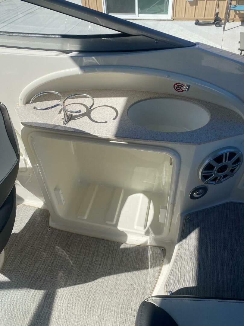 2017 Stingray 21 Stingray — photo 18