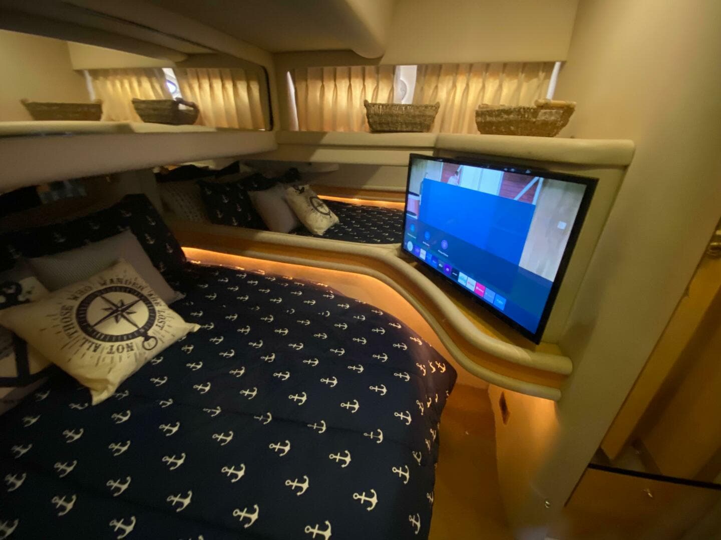 1998 Sea Ray 480 Sedan Bridge — photo 34