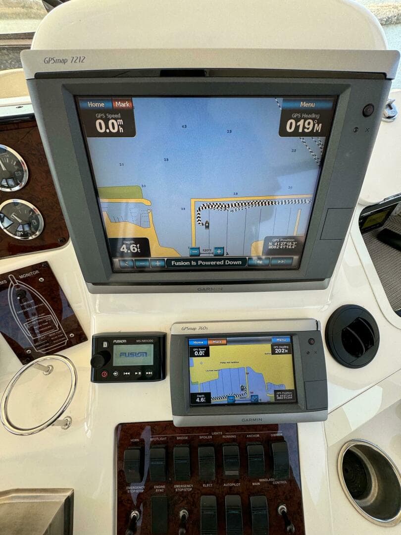 1998 Sea Ray 480 Sedan Bridge — photo 17