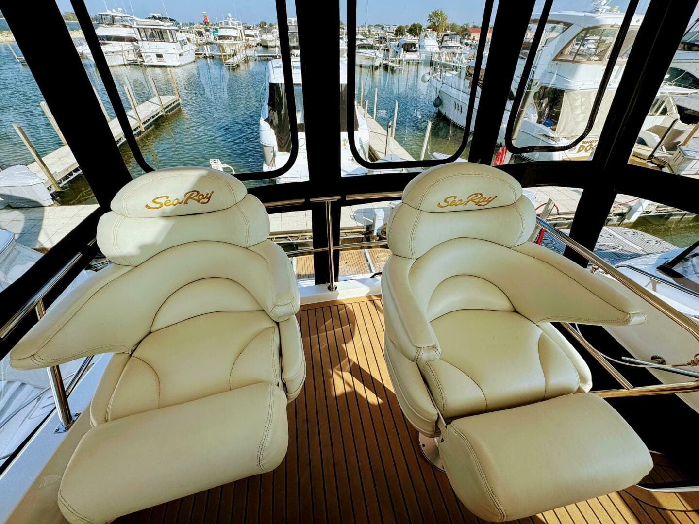 1998 Sea Ray 480 Sedan Bridge — photo 14