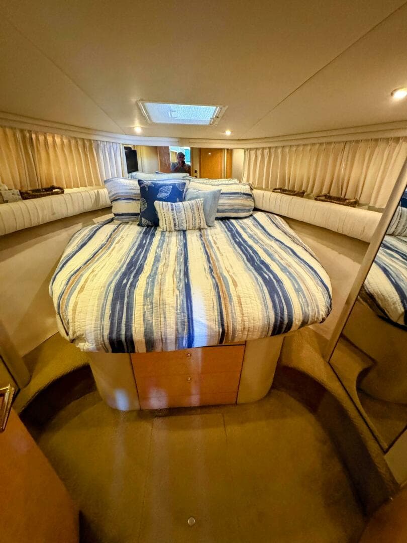 1998 Sea Ray 480 Sedan Bridge — photo 42