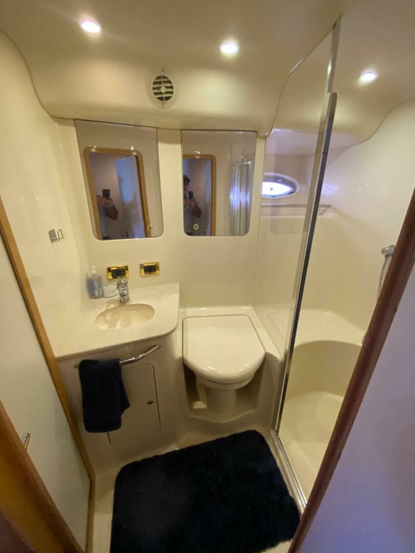 1998 Sea Ray 480 Sedan Bridge — photo 36