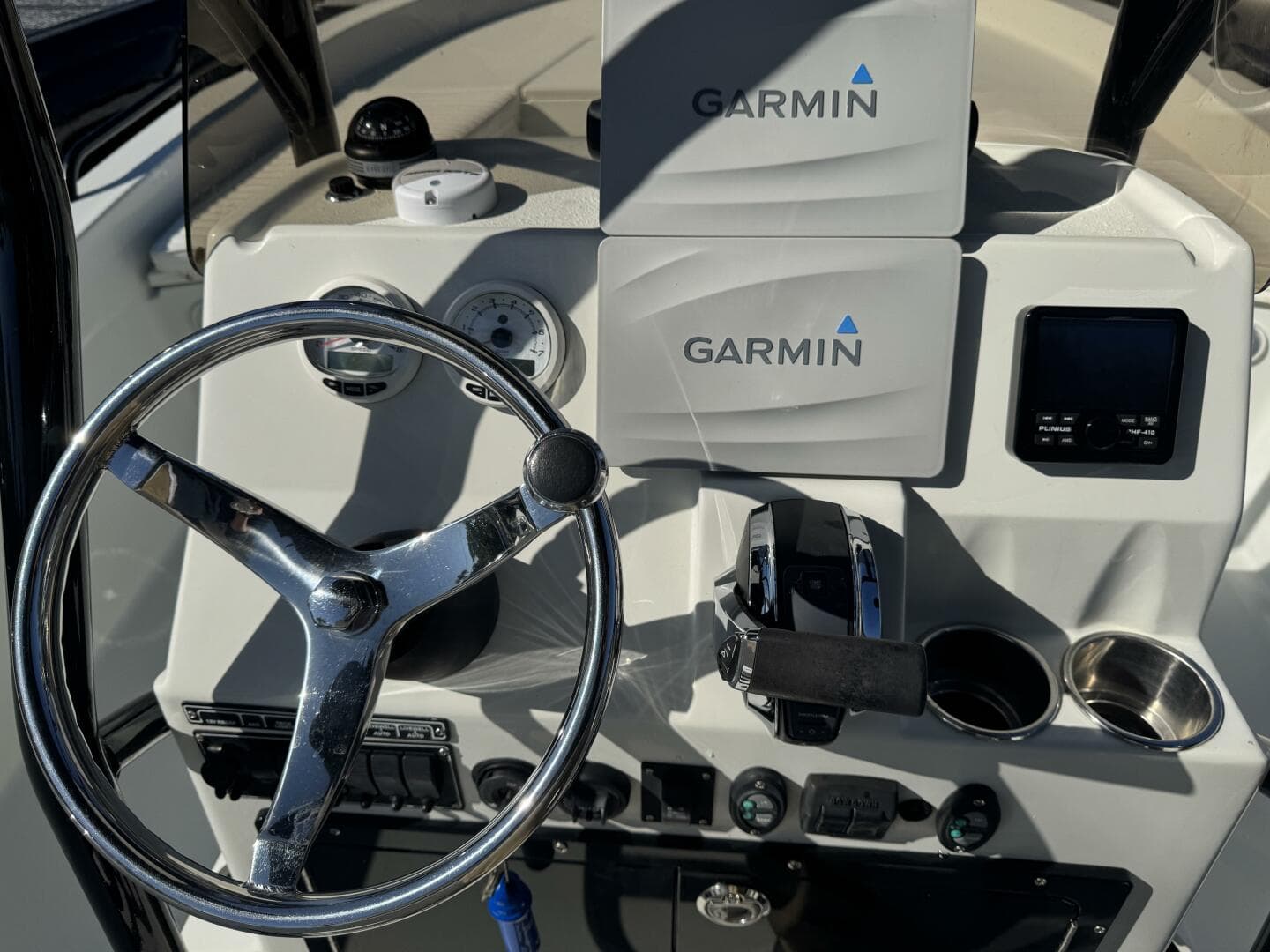 2016 Action Craft 24 Coast Bay Ace Edition — photo 11