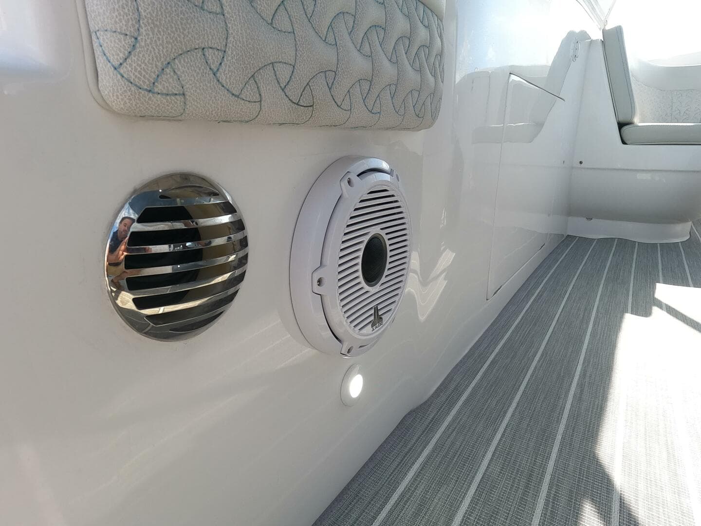 2021 Intrepid — photo 31