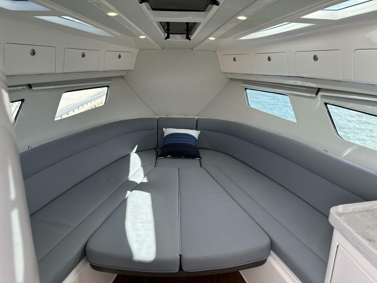 2021 Intrepid — photo 21