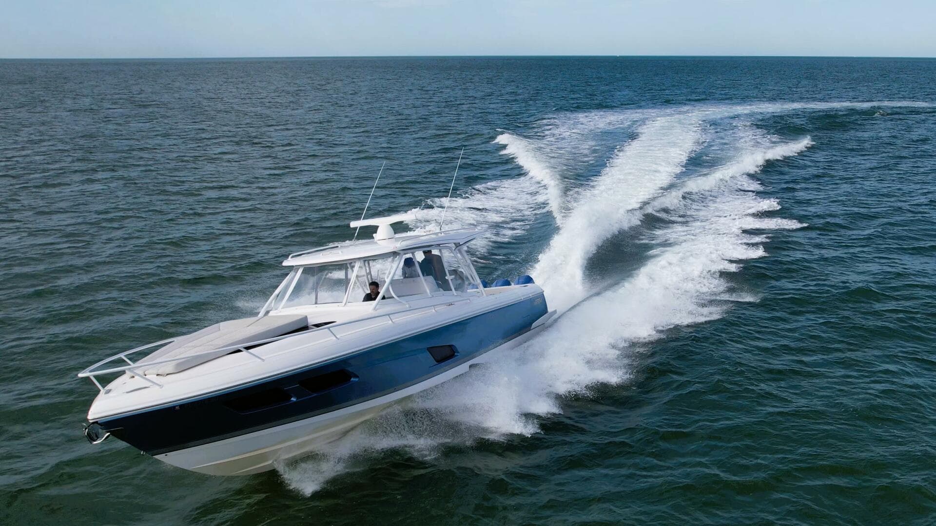 2021 Intrepid — photo 1