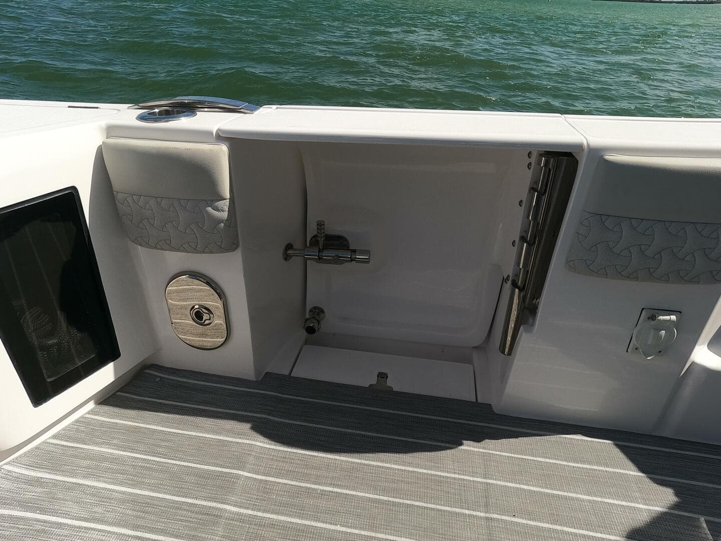 2021 Intrepid — photo 15