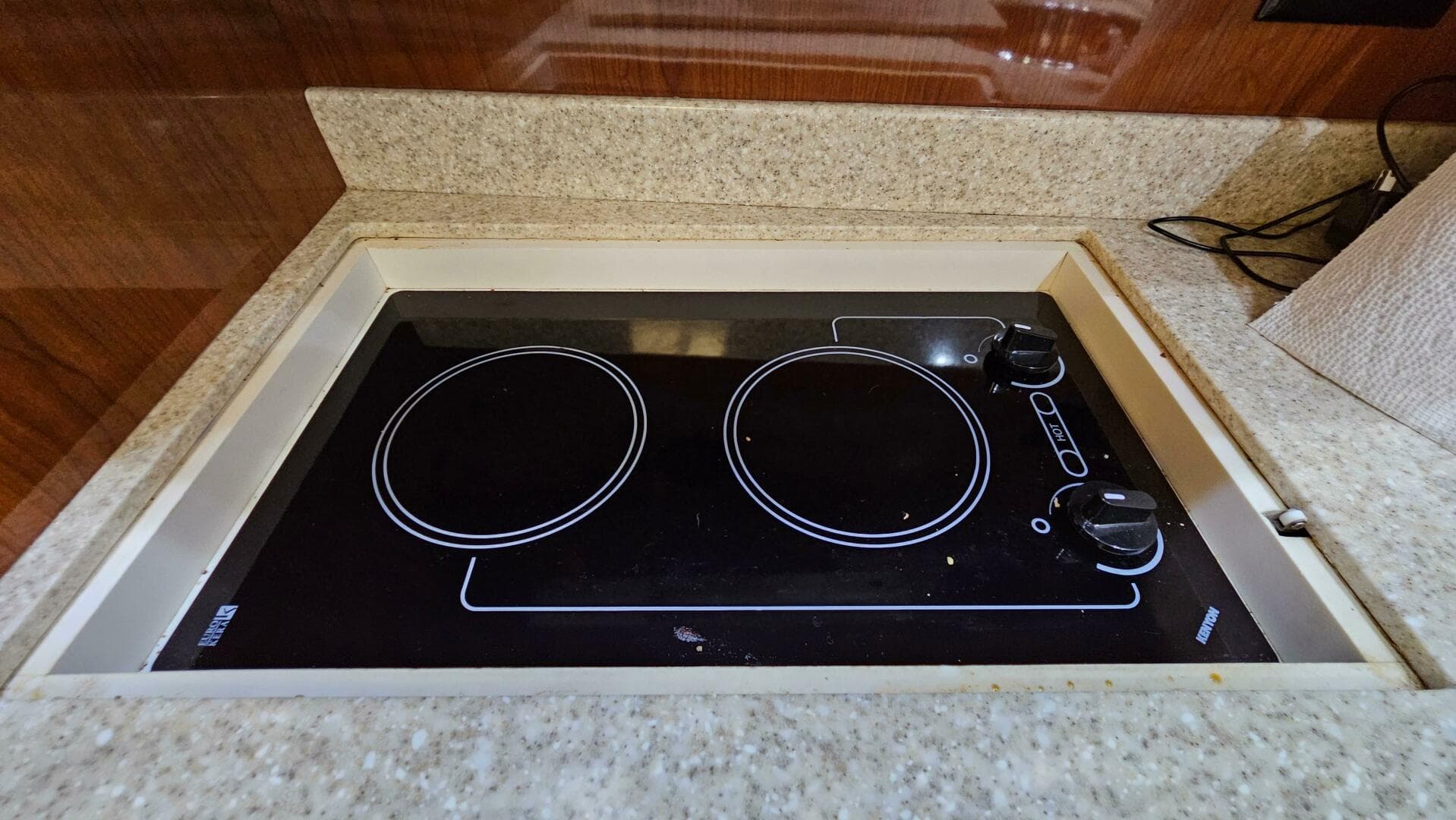 2007 Regal 3760 Commodore — photo 3