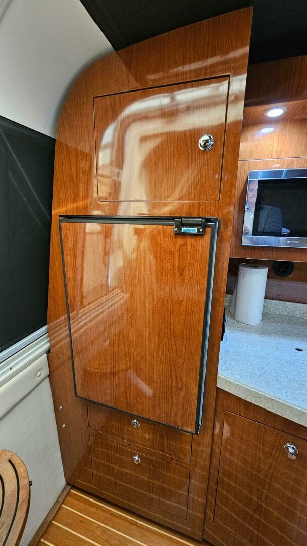 2007 Regal 3760 Commodore — photo 14