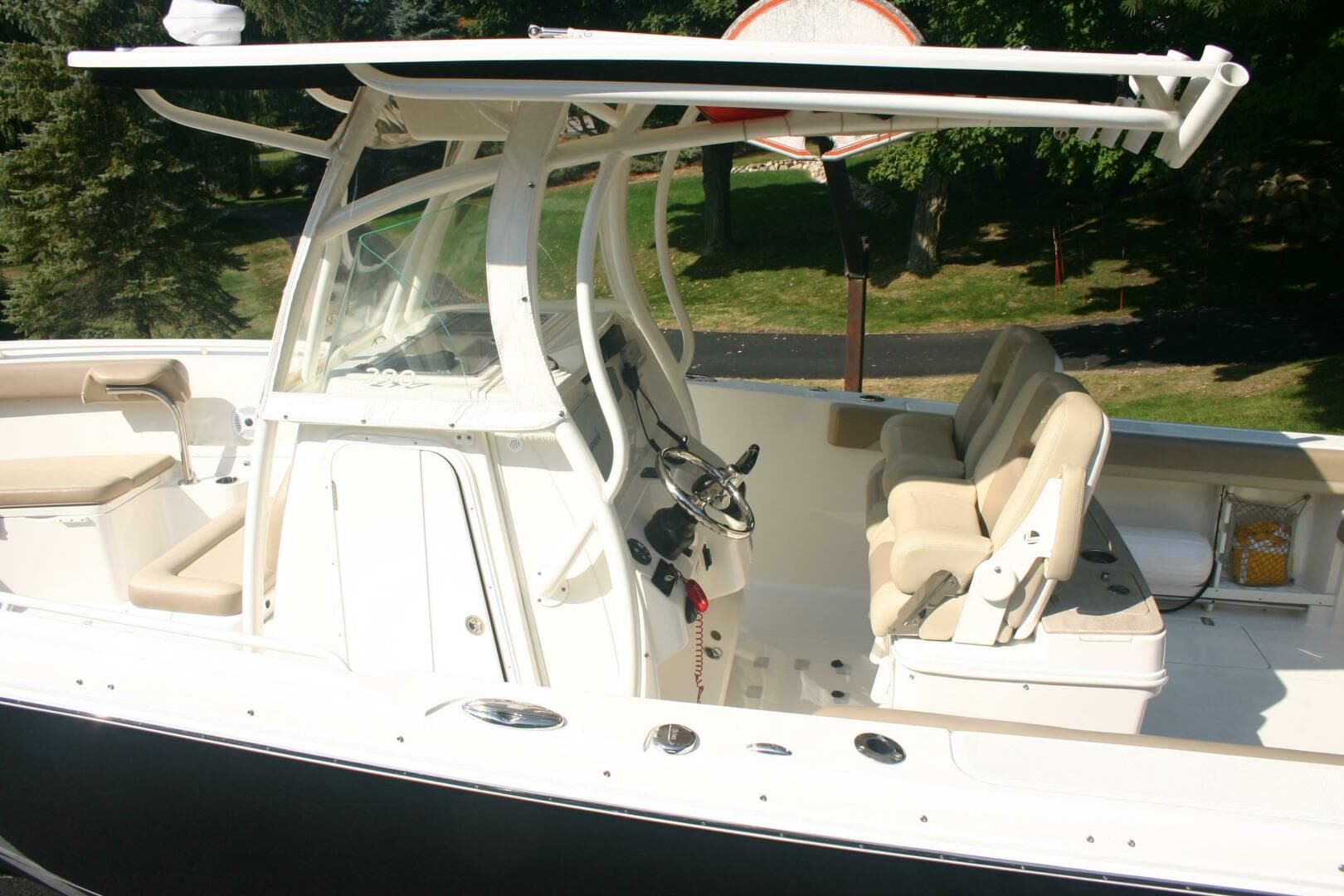 2017 Sailfish 290 Center Console — photo 29