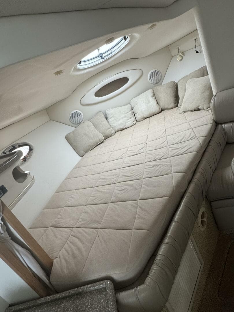 2000 Maxum — photo 12