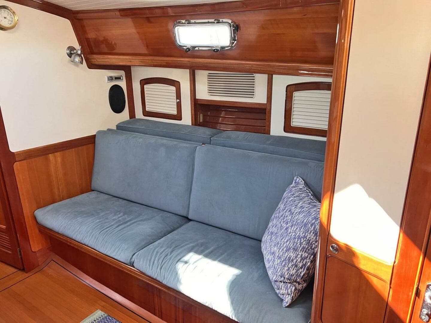 1999 Little Harbor 44 Whisperjet — photo 7