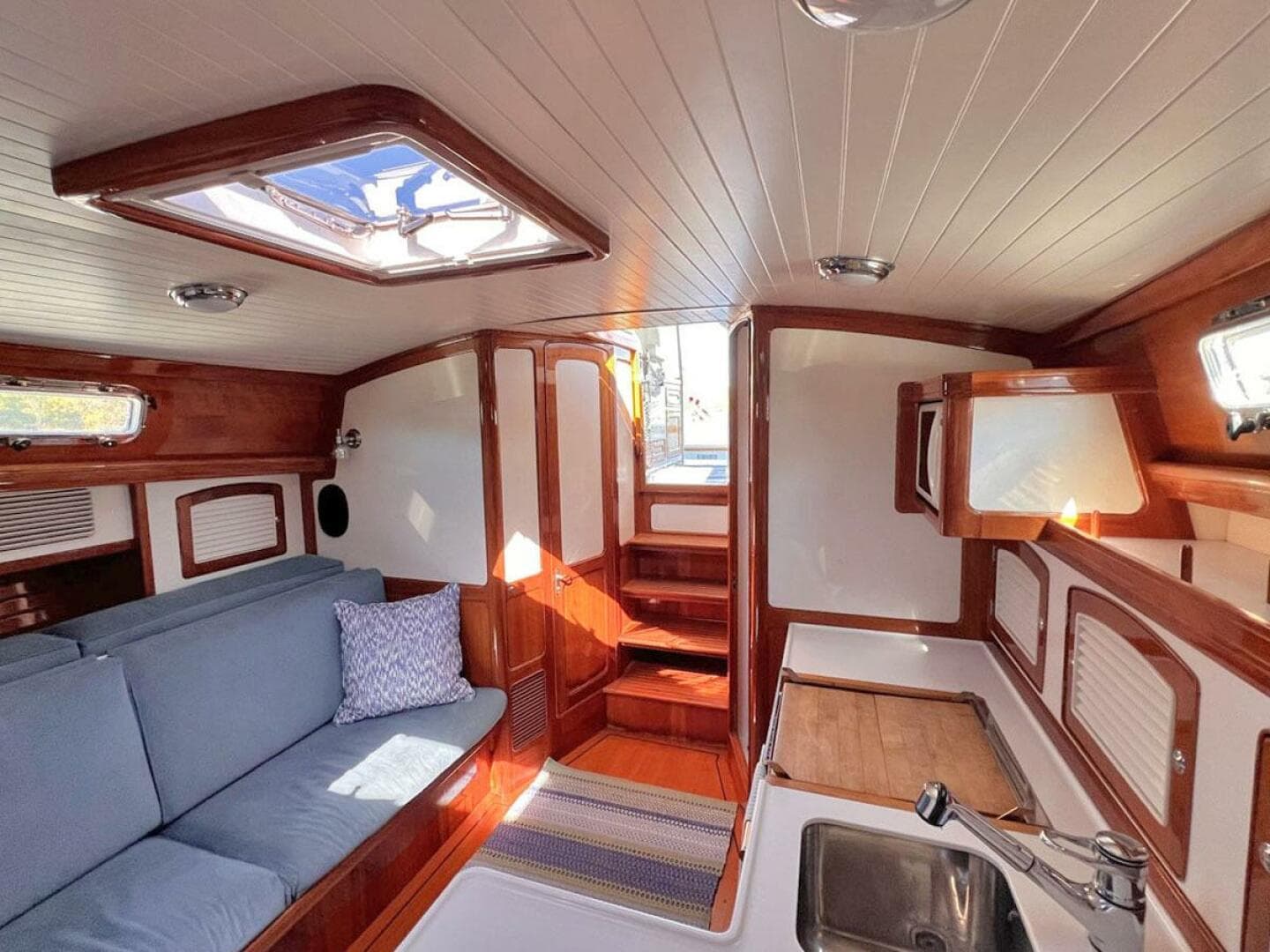 1999 Little Harbor 44 Whisperjet — photo 8