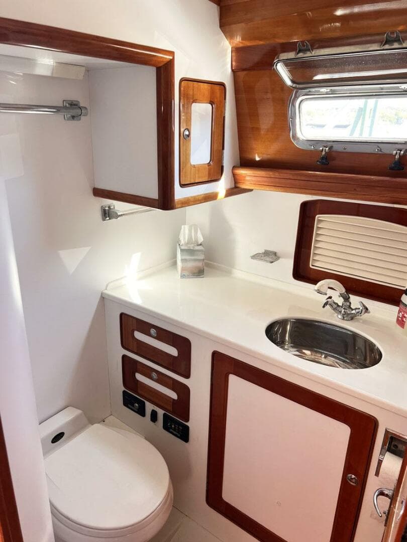 1999 Little Harbor 44 Whisperjet — photo 11