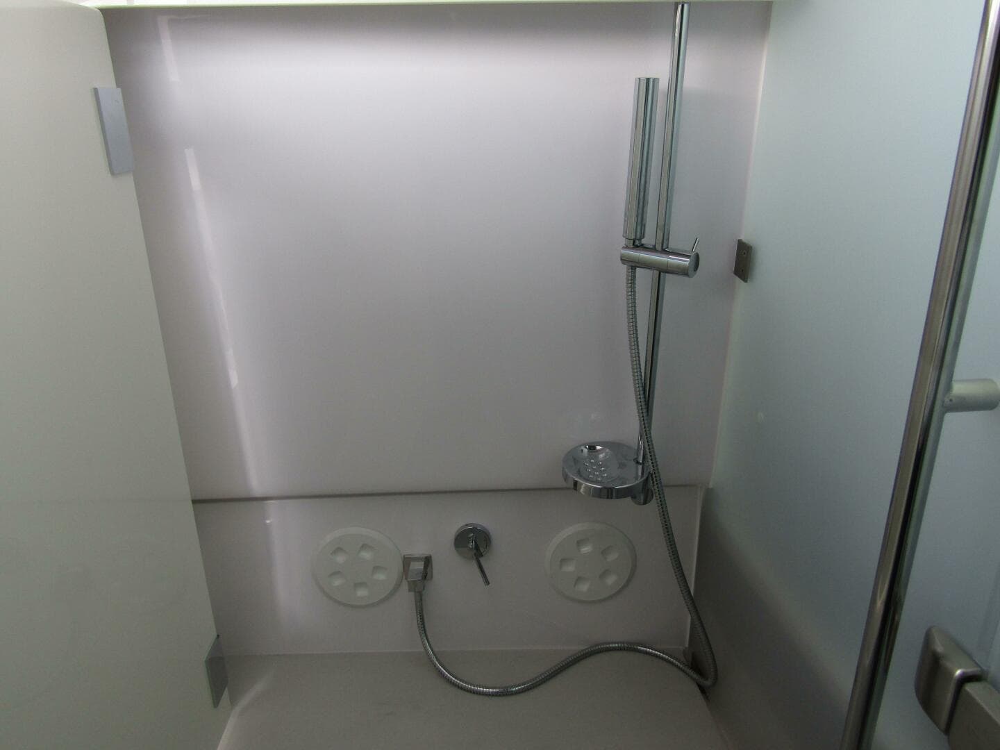 2024 Axopar 37 Sun Top — photo 28