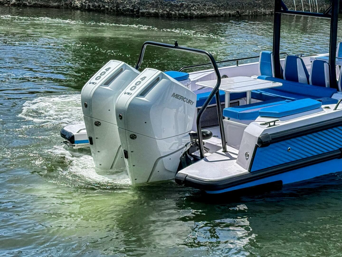 2025 Axopar 37 Sun Top Brabus Trim — photo 6