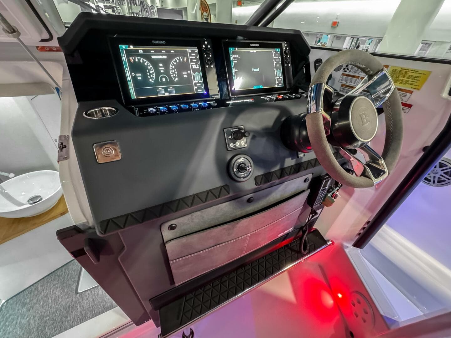 2025 Axopar 37 Sun Top Brabus Trim — photo 23