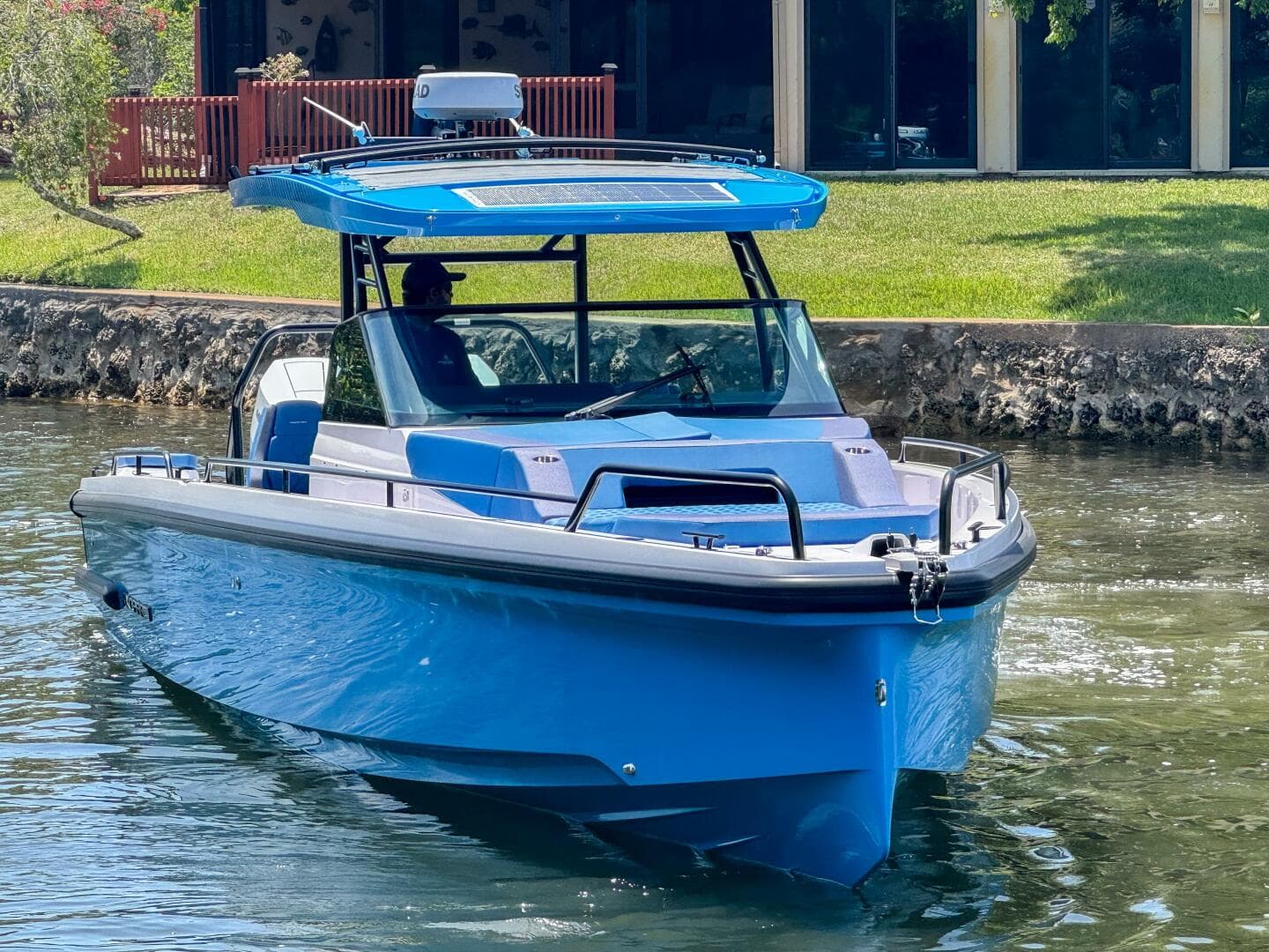 2025 Axopar 37 Sun Top Brabus Trim — photo 3