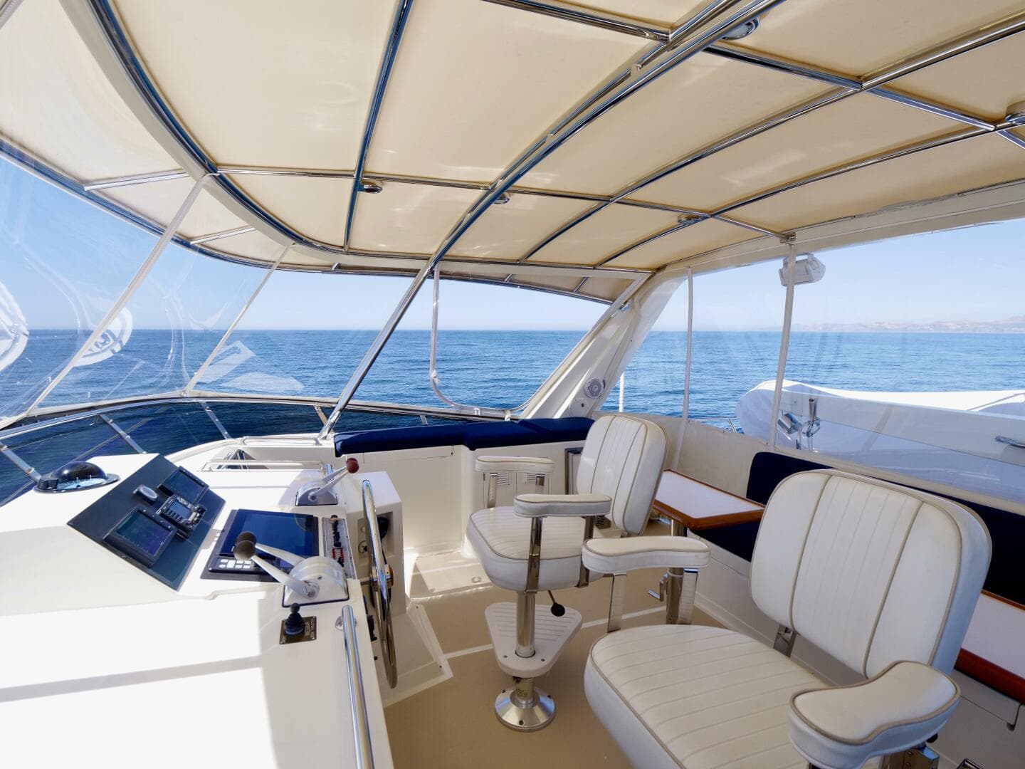 2000 Offshore Yachts 62 Pilothouse — photo 43