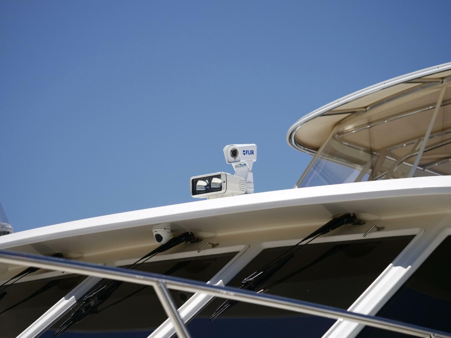 2000 Offshore Yachts 62 Pilothouse — photo 71