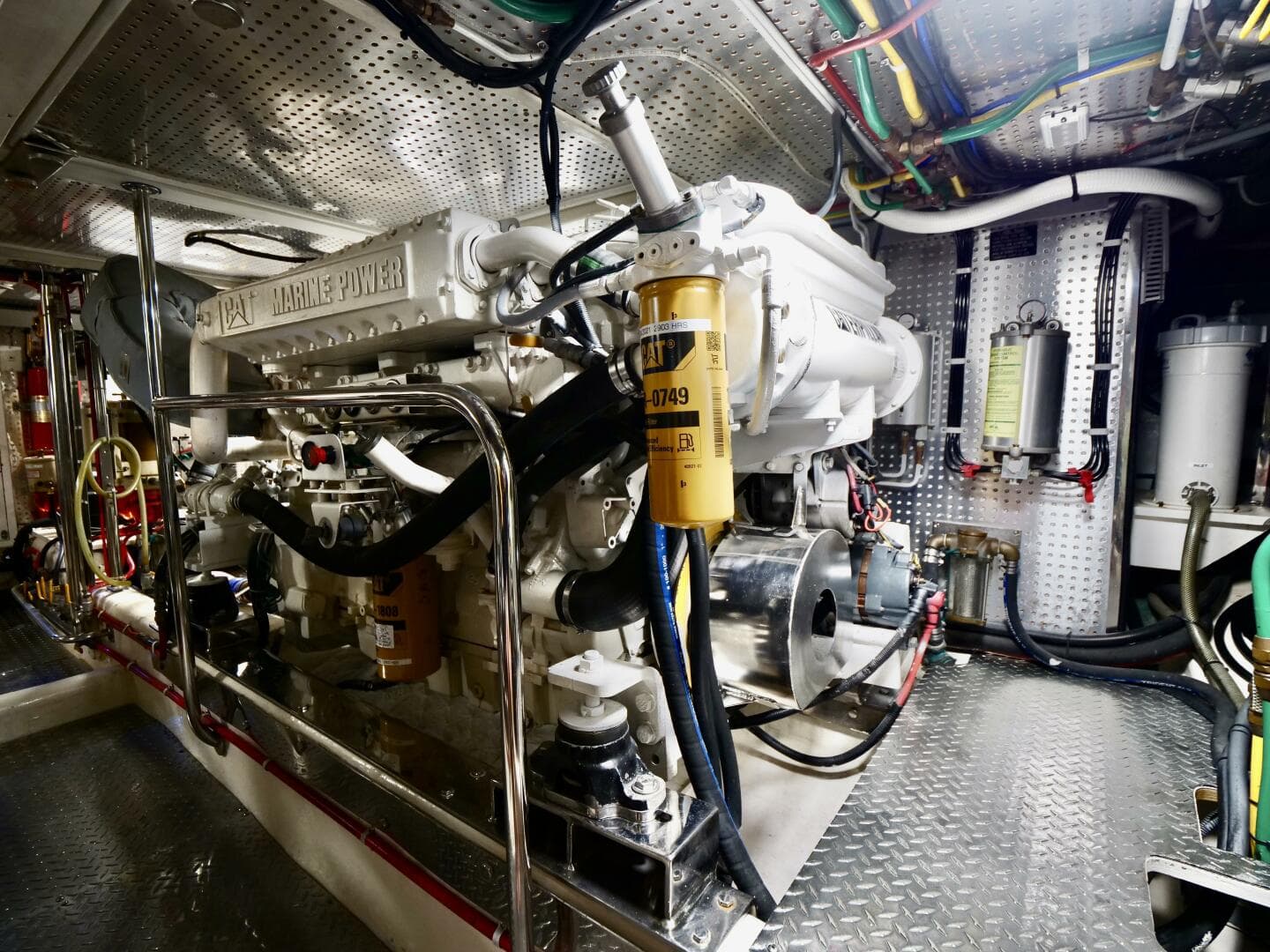 2000 Offshore Yachts 62 Pilothouse — photo 57