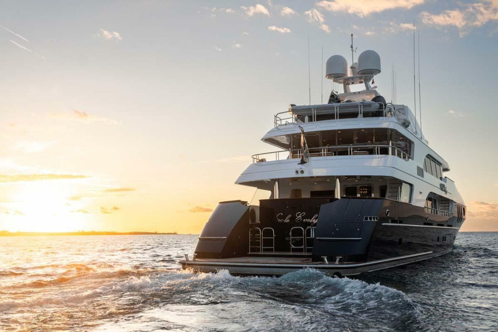 2005 Trinity Yachts Tri-Deck — photo 70