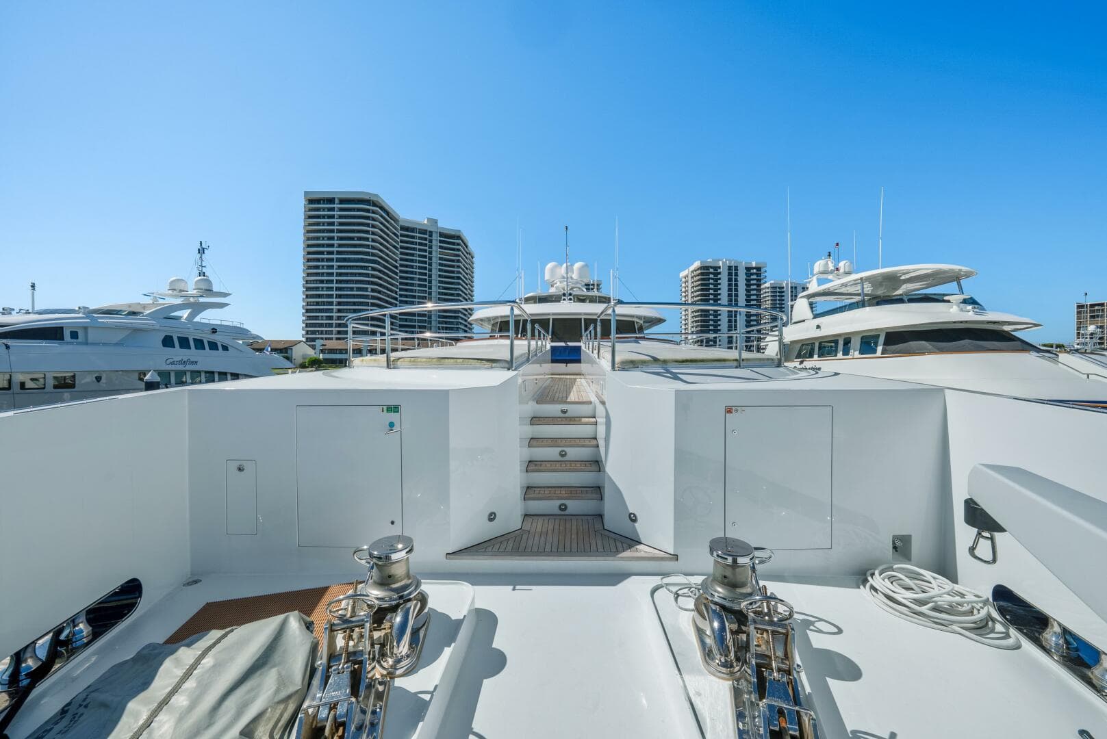 2005 Trinity Yachts Tri-Deck — photo 56